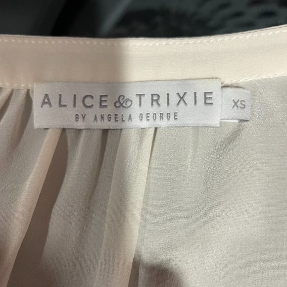 Alice & Trixie Long Sleeved Coco Blouse, Open Neck with Tie, Cuffed Sleeve - Picture 4 of 4